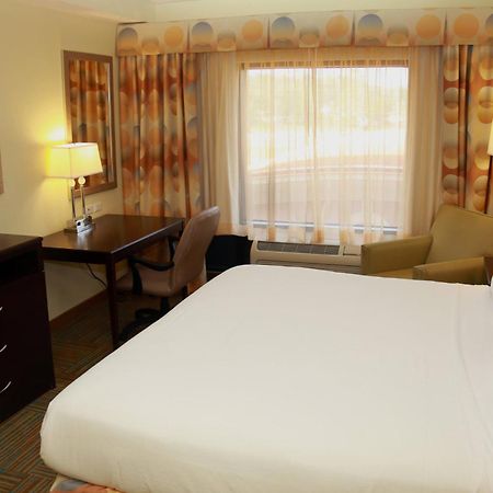 Holiday Inn Express Hotel & Suites Perry, An Ihg Hotel Ngoại thất bức ảnh