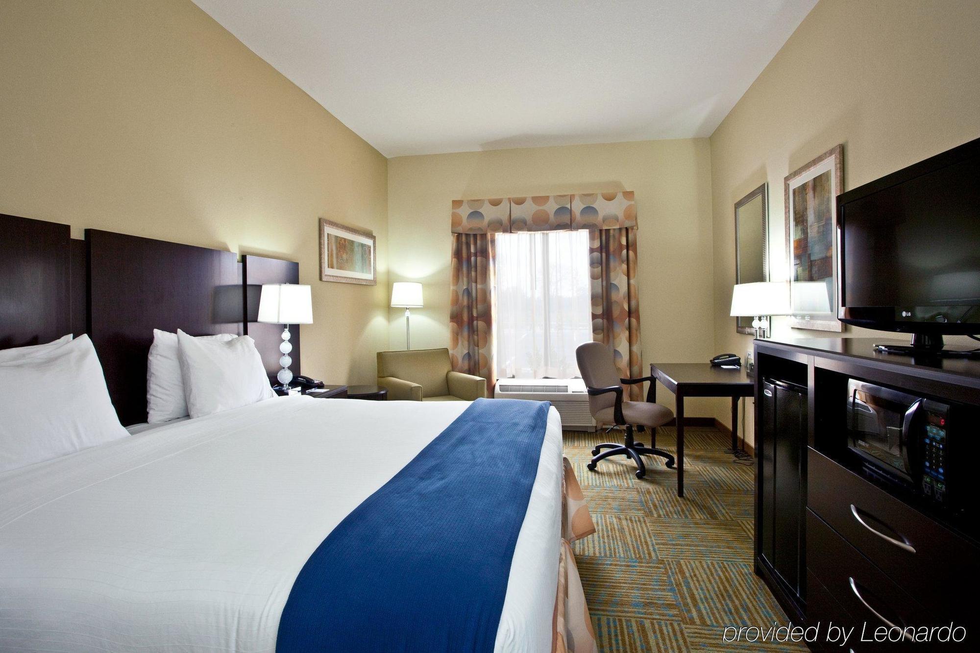 Holiday Inn Express Hotel & Suites Perry, An Ihg Hotel Phòng bức ảnh